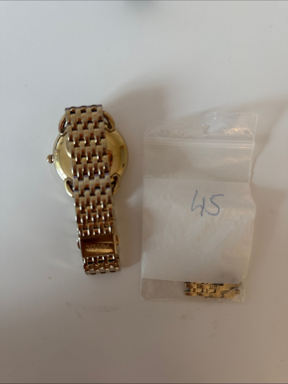 Fossil Gold Watch - Picture 2 of 2